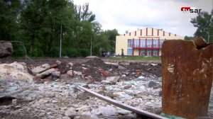 В Саратове в ходе реконструкции сквера демонтировали уникальную стелу