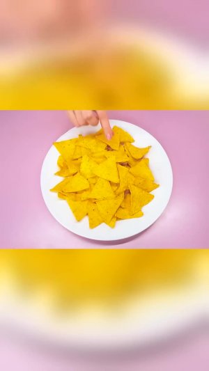 Креатив с шоколадными соусами: неожиданно вкусно! #Десерт #Веселье
