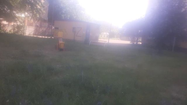 гуляем с другом на мистический площадке 1часть