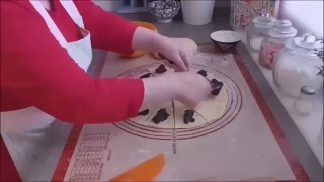 Рогалики с повидлом! Рулетики с маком! Мое любимое тесто! Домашняя еда Кухня Рецепты смотреть онлайн