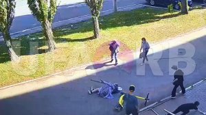 В Уфе трое подростков на самокате сбили пожилую женщину