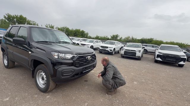 ВЗЯЛ БЕЗ КОНДИЦИОНЕРА, С НИМ ЭТО БЫЛА БЕДА! Приехал с душой и взял новую LADA NIVA TRAVEL CLASSIC смотреть онлайн