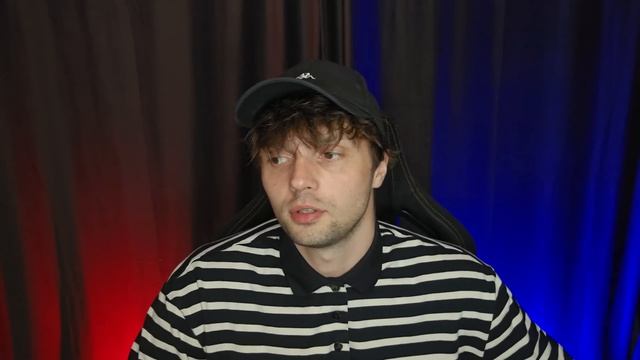 Бабы ЛЮТО БОМБЯТ на вопрос_ Что ты можешь дать как женщина