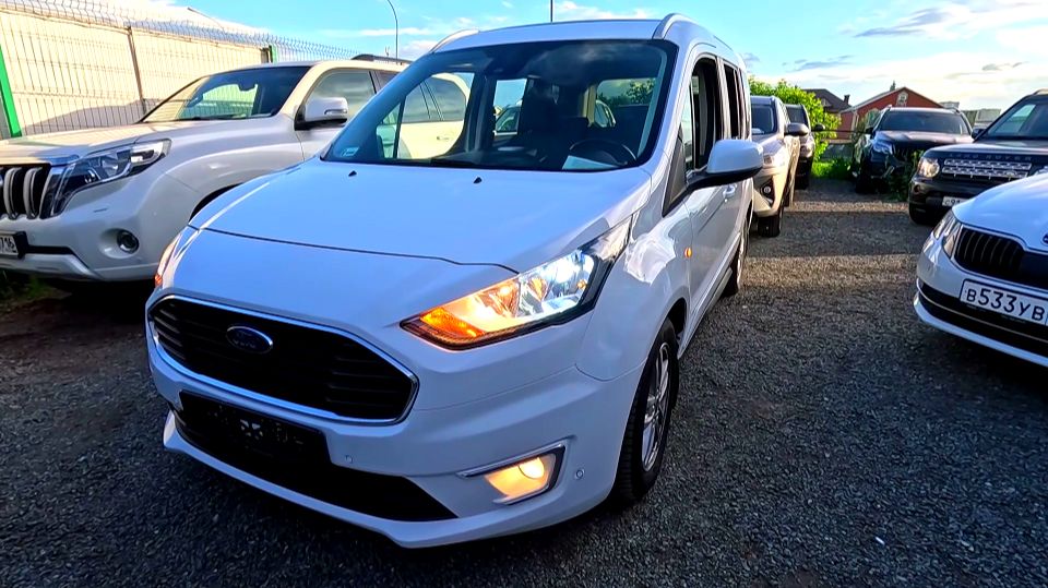 2019 FORD TOURNEO CONNECT ДИЗЕЛЬ НА МЕХАНИКЕ.