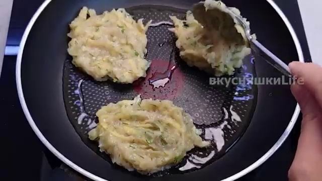 Предлагаю Вам драники с мясом. Очень вкусные. Обзор приготовления. смотреть онлайн