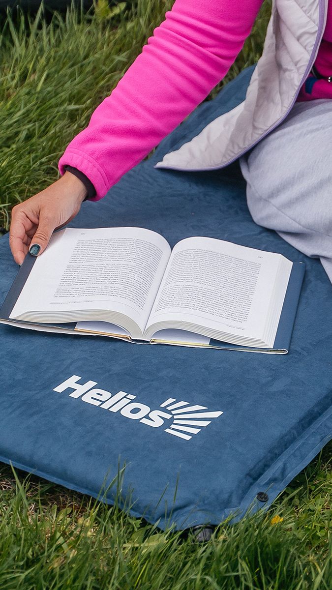Самонадувающиеся коврики HELIOS: просто открой клапан