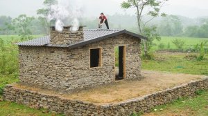 Строю каменный дом с дымоходом и камином. Крою крышу из гофрированного железа. Тоа. Серия 28