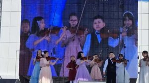 На Фестивале «Сайын!» выступает ансамбль юных скрипачей Высшей Школы Музыки РС (Я) 01.06.2026 г.