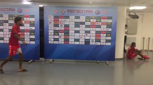 Фернандо и Луис Адриано после победы над Зенитом