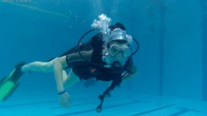 30.01.18 Занятия в бассейне (первый раз) с Pro Diving Club. Шесть ребят.