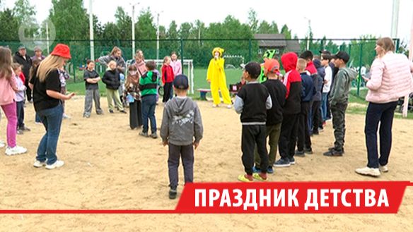 Для детей в селе Мамоны под Иркутском устроили праздник с мыльными пузырями