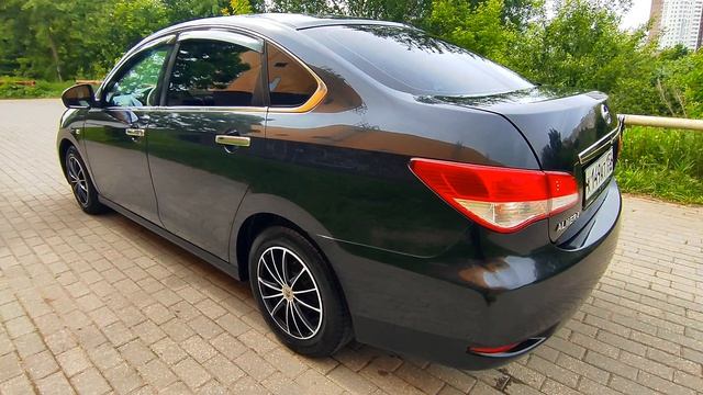 Nissan Almera смотреть онлайн