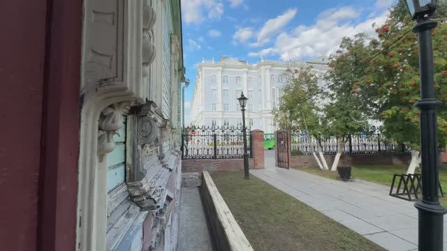 2025 год, август. Тюмень, прогулка по центру города. смотреть онлайн