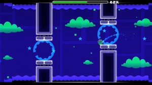 Прохожу уровни в geometry dash.