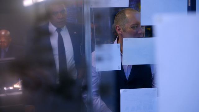 Чёрный список 1 сезон 1 серия «Пилотный эпизод» (сериал, 2014)