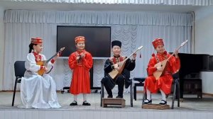 Ансамбль - Кукеева Герел, Кукеева Амархан, Горяев Наран, Абушинова Саглара (рук. Сагаева Л.Б.)