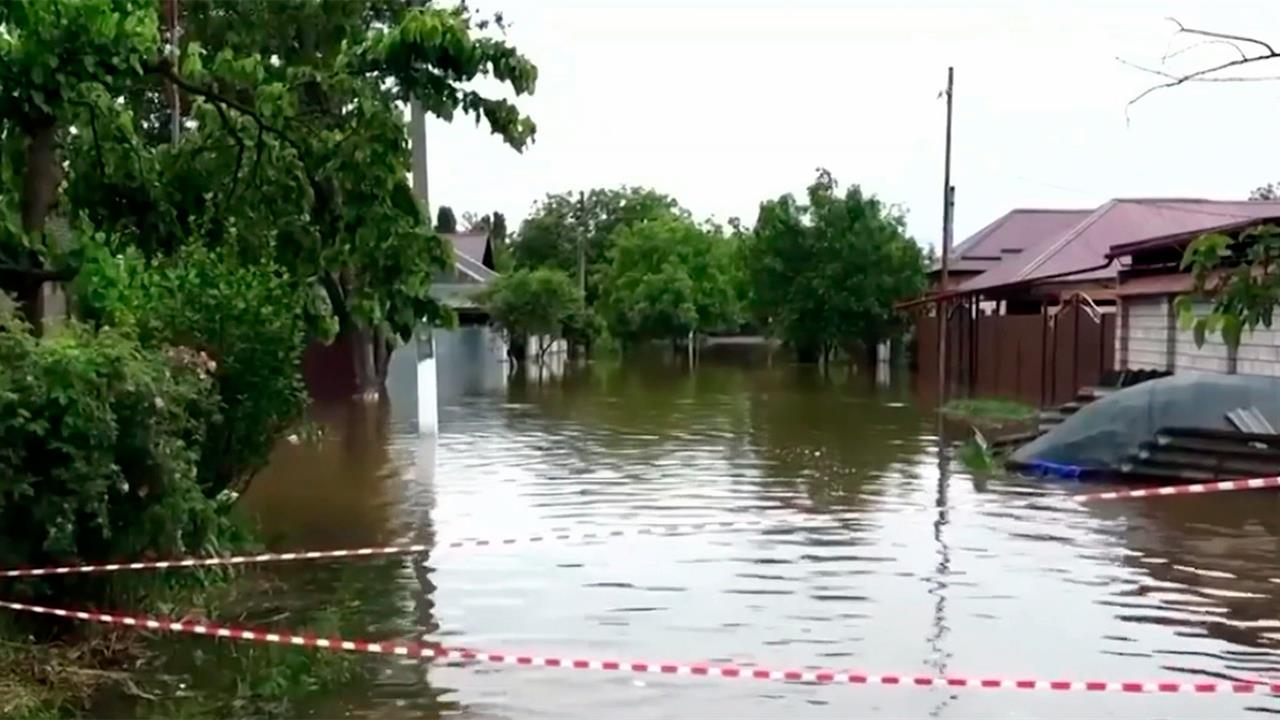 Режим ЧС ввели в Минеральных Водах из-за паводка.