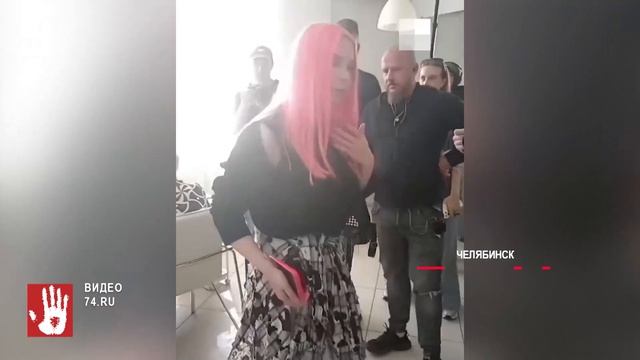 Известная блогерша пришла в челябинский салон красоты и закатила скандал