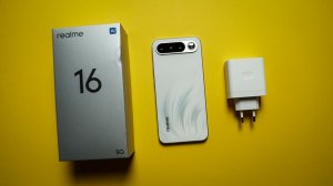 И зачем тут зеркало? Обзор и опыт использования Realme 16 5G