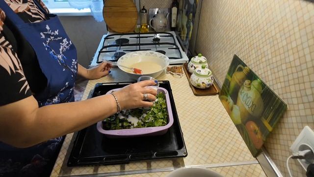 Пирог со щавелем: Всё смешал и в духовку! Результат порясающий