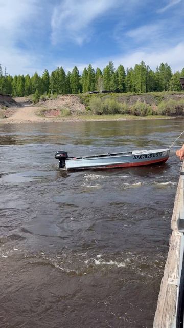 Двигаемся на пароме в районе Бальбеево… Тыва… смотреть онлайн