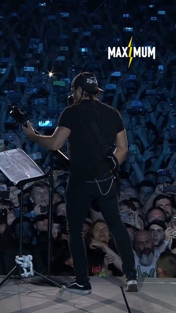 Metallica в туре по Европе: национальные мелодии в каждой стране смотреть онлайн