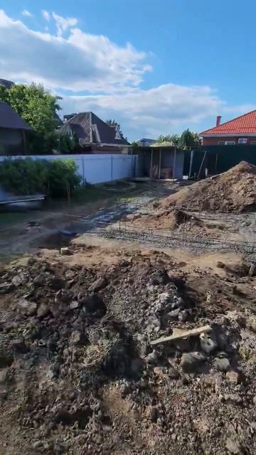 Заливаем подземную часть фундамента