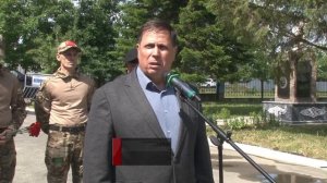 В Каменске-Уральском простились с погибшим в зоне СВО старшим сержантом Андреем Лаврентьевым.