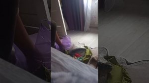 РАСПАКОВКА НА кровати , РЫБА, СЕЛЕДКА,ГУСТЕРА!!!!!