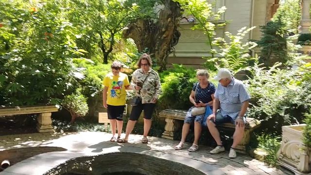 Старый парк. Кабардинка. Геленджик. смотреть онлайн