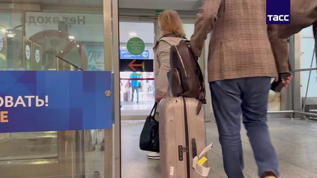 ▶️ Обстановка в аэропорту Пулково, где встречают гостей и участников ПМЭФ.