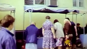 1987 год. Тюмень. Уличная торговля у гастронома