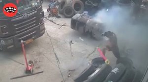 ШОКИРОВАННЫЕ погони полицейских на мотоциклах на высокой скорости, снятые на видеорегистратор — наст