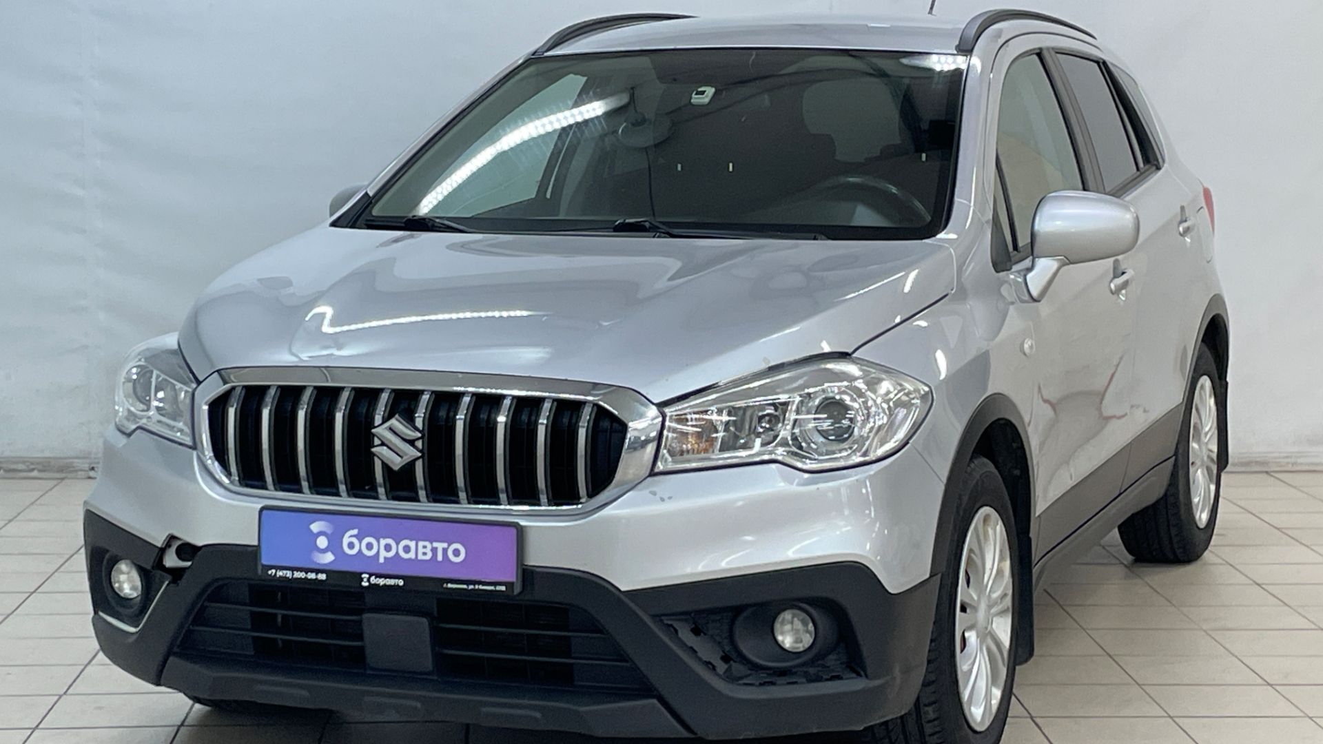 SUZUKI SX4 смотреть онлайн