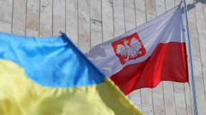Раскол союзников: почему Варшава готова выступить против членства Киева в ЕС