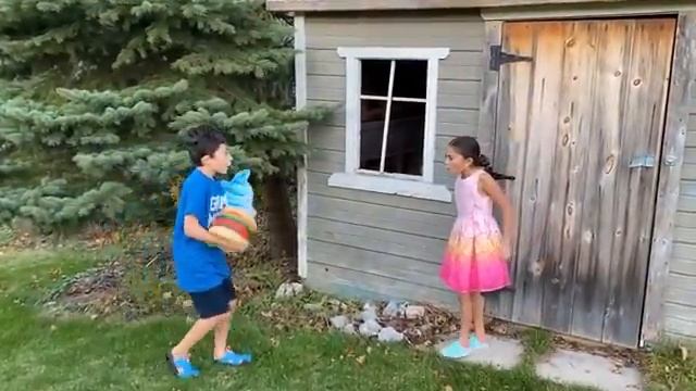 Heidi Dan Zidane Dan Pelajaran Berharga Tentang Berbagi Petualangan Balon Warna-Warni Cerita Anak [g