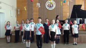 Младший хор «Маленький секрет».  «С Дедом на парад!»