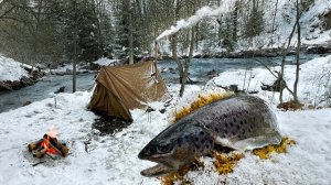 Кемпинг в теплых палатках в разгар зимы и «поймал — приготовил»
