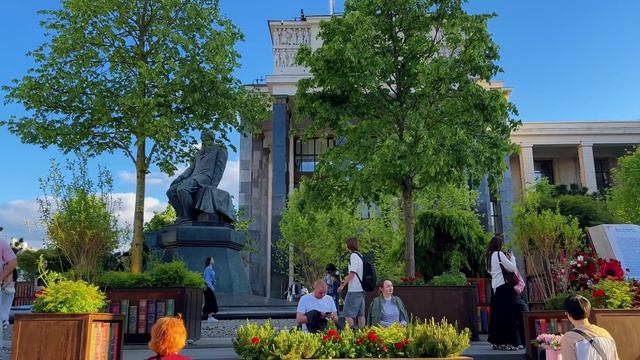 Та сторона Москвы которую редко видят туристы 😍 Летняя прогулка смотреть онлайн