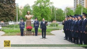 Памятник легендарной советской летчице Валентине Гризодубовой открыли в Санкт-Петербурге
