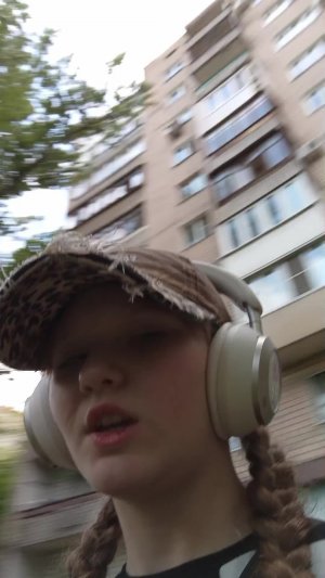 Оладик ко мне и Макс