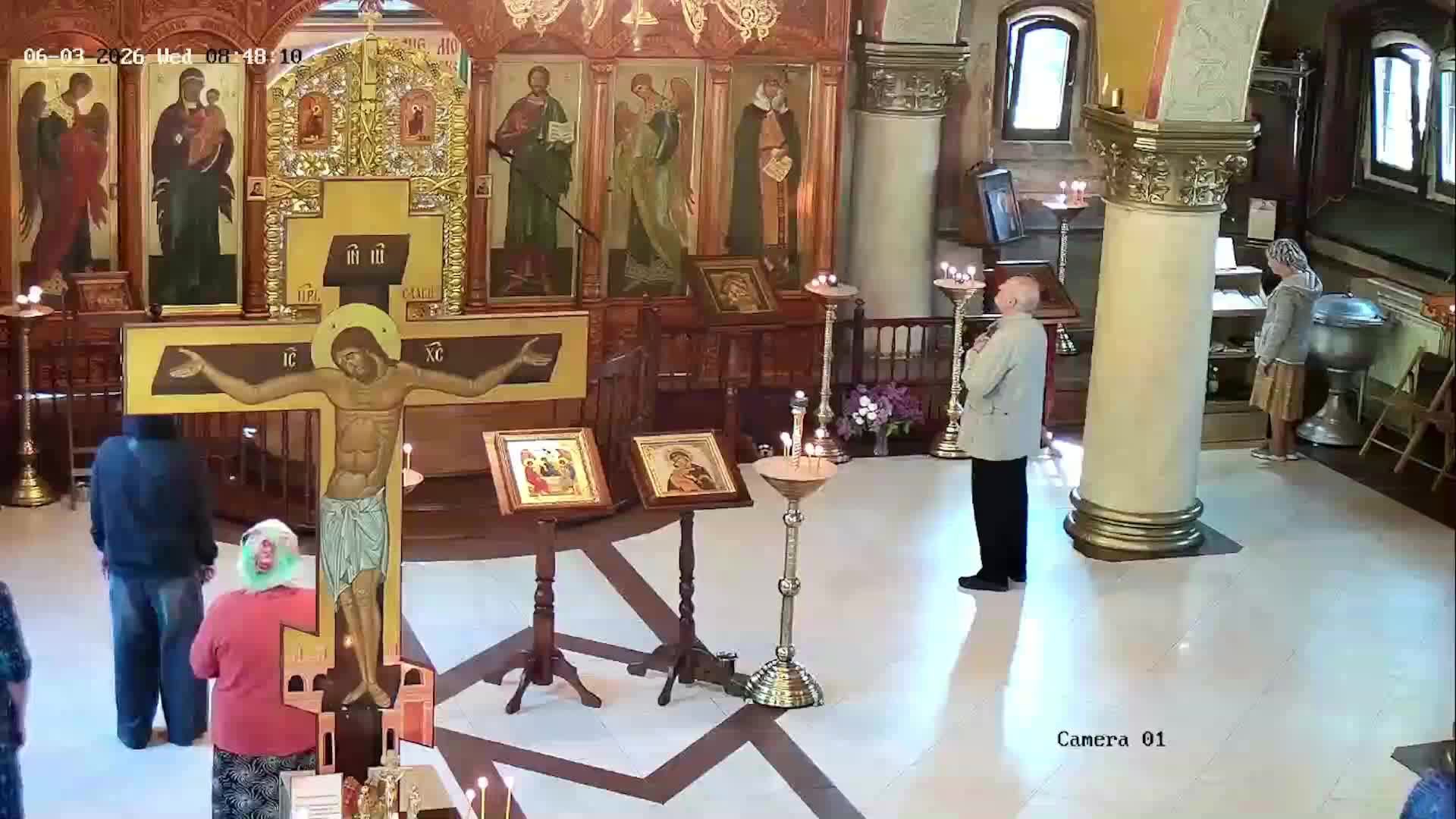Божественная литургия. 8.00 03.06.2026г. смотреть онлайн