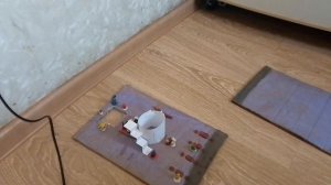 башня с видом на небо из картона