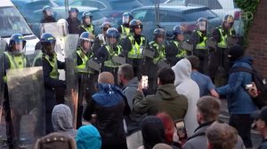Волна протестов из-за мигрантов захлестнула британский город Саутгемптон.