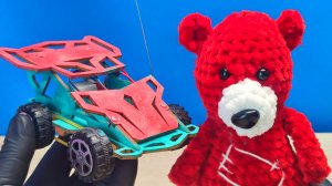 Раскрасил Радиоуправляемый автомобиль для учеников. Медведь Костя. Игрушка. Игрушки. Конструктор