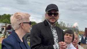 МНЕ СНИТСЯ АЛЛА ПУГАЧЁВА ... ФИЛИПП КИРКОРОВ НА МОГИЛЕ ОТЦА В ДЕНЬ ПАМЯТИ ДАЛ БОЛЬШОЕ ИНТЕРВЬЮ