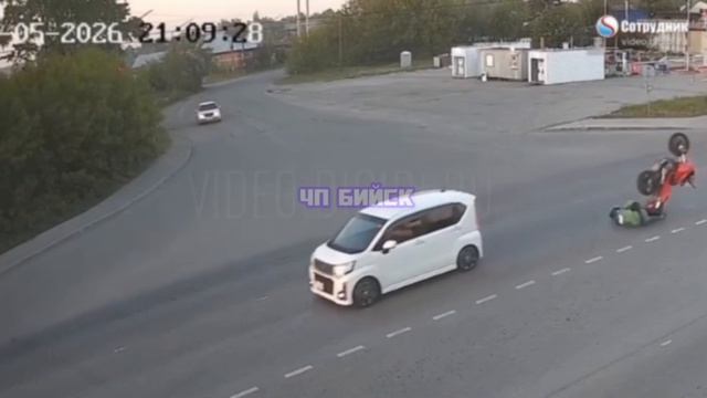 ДТП с мотоциклом в Бийске смотреть онлайн