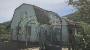 Дом-дача недалеко от моря – Крым, Судак, 6 соток. Часть 1.