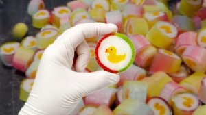 Как сделать конфеты в виде резиновых уточек