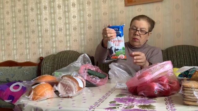 Обзор и распаковка продуктов. Съездили в магазин. смотреть онлайн
